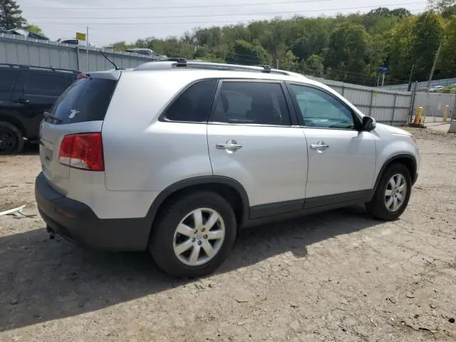 2012 KIA SORENTO BASE  
