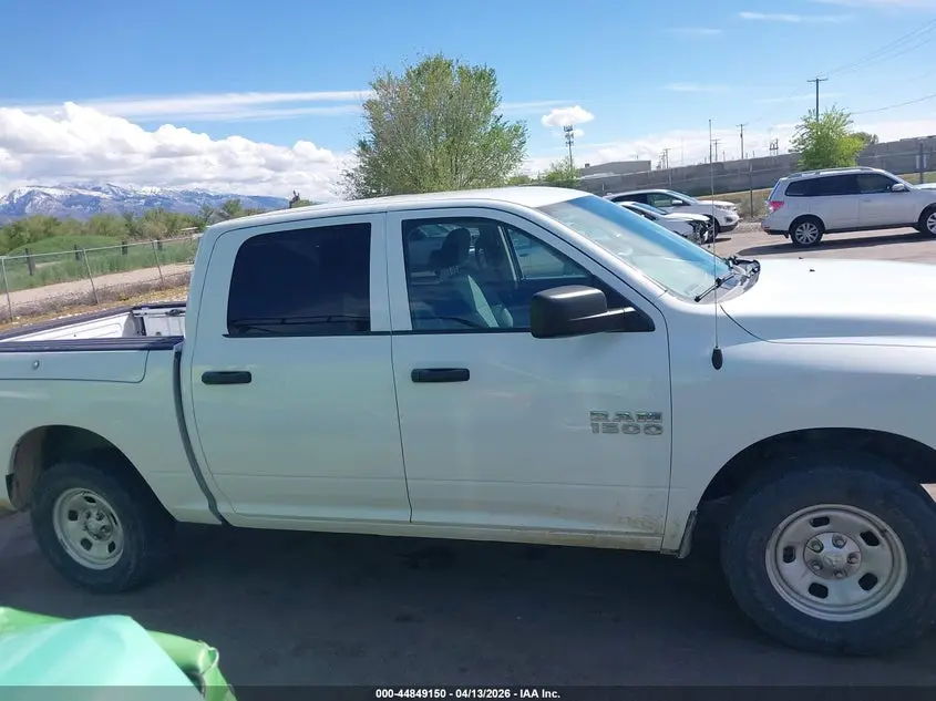 2017 RAM 1500 TRADESMAN  4X4 5'7 BOX