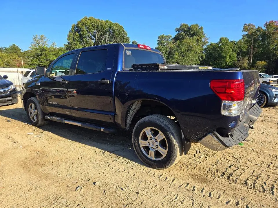 2011 TOYOTA TUNDRA CREWMAX SR5  