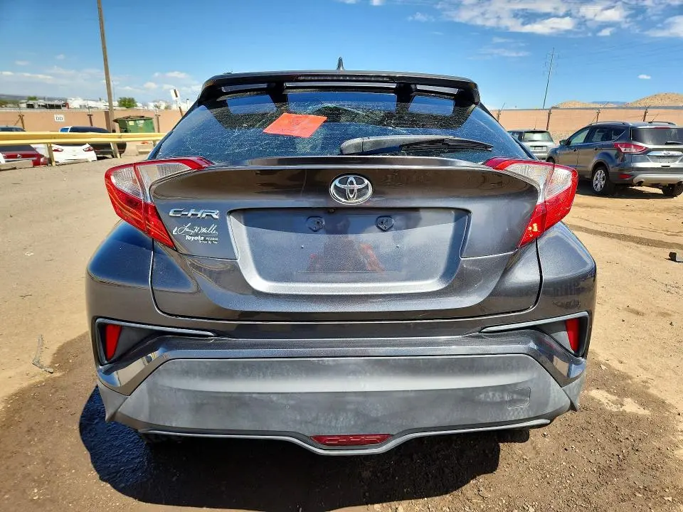 2018 TOYOTA C-HR XLE PREMIUM  