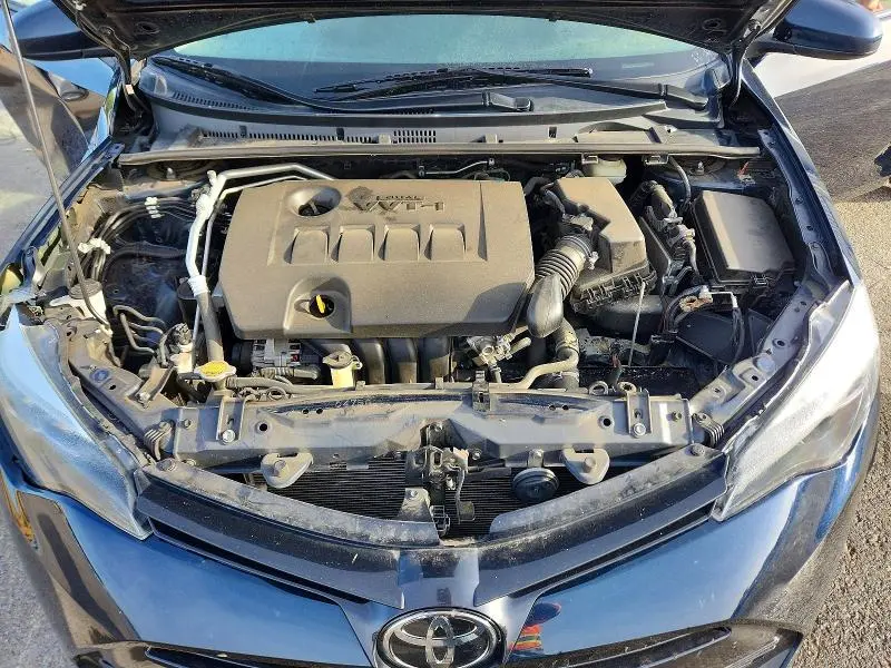 2017 TOYOTA COROLLA XLE  