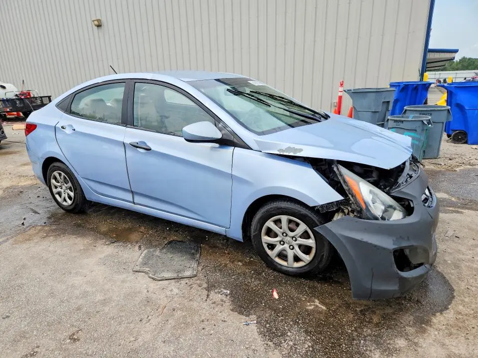 2012 HYUNDAI ACCENT GLS  
