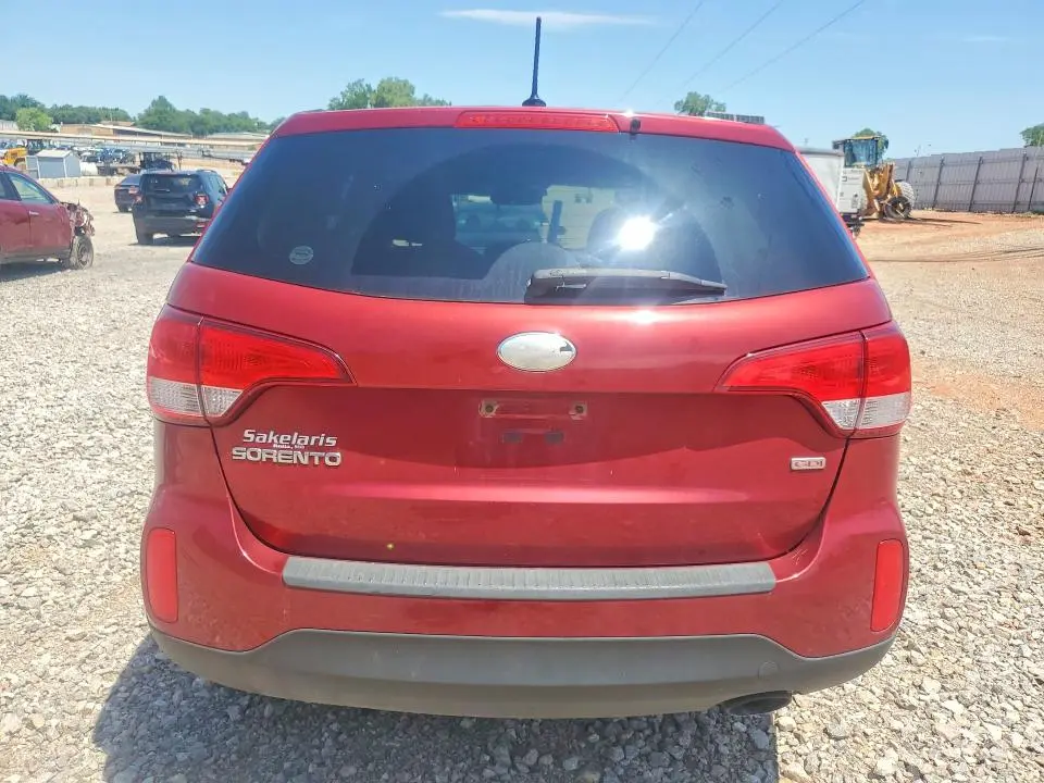 2014 KIA SORENTO LX  