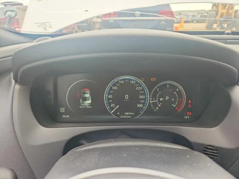 2018 JAGUAR XE R - SPORT  