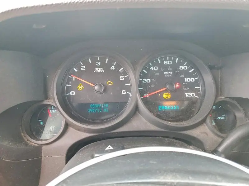 2011 CHEVROLET SILVERADO K1500 LS  