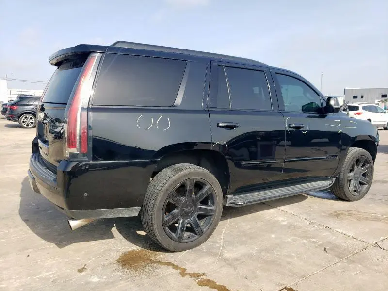 2020 CADILLAC ESCALADE LUXURY  