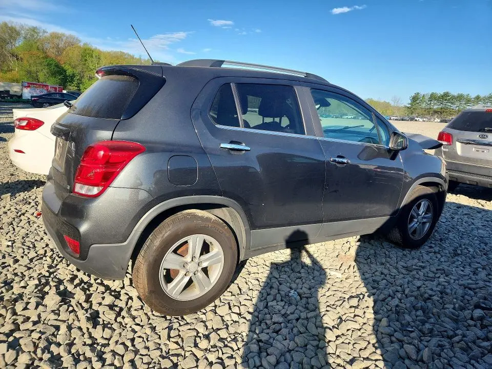 2017 CHEVROLET TRAX 1LT  