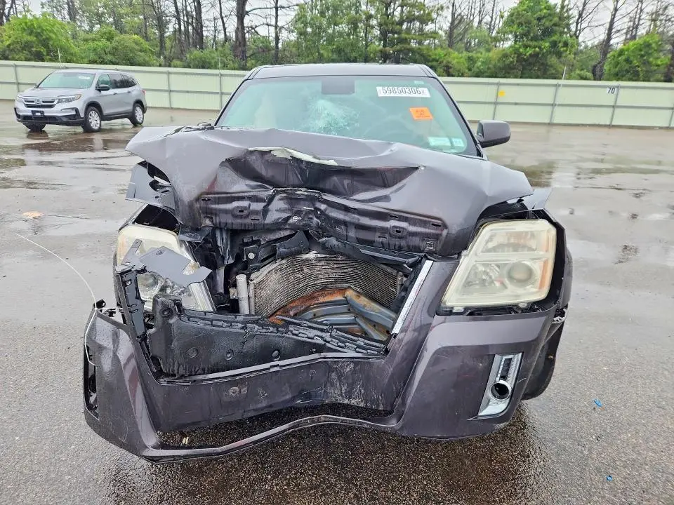 2013 GMC TERRAIN SLE  