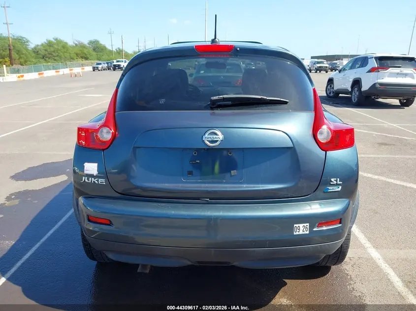 2012 NISSAN JUKE SL