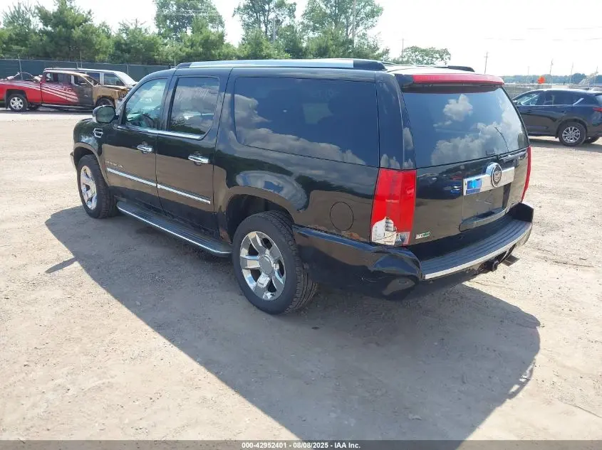 2010 CADILLAC ESCALADE ESV LUXURY