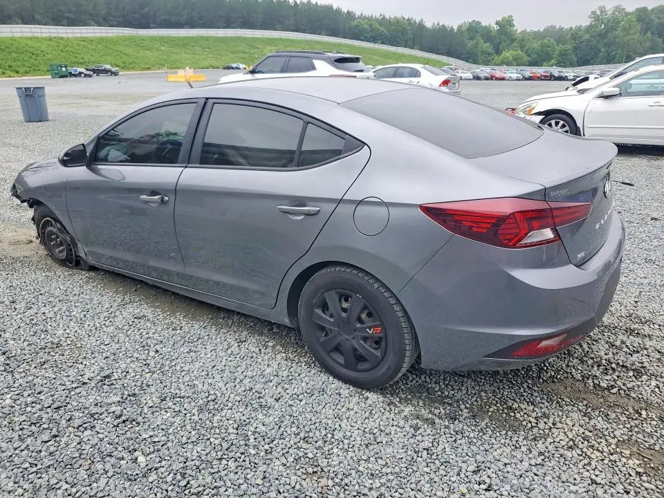 2019 HYUNDAI ELANTRA SE  