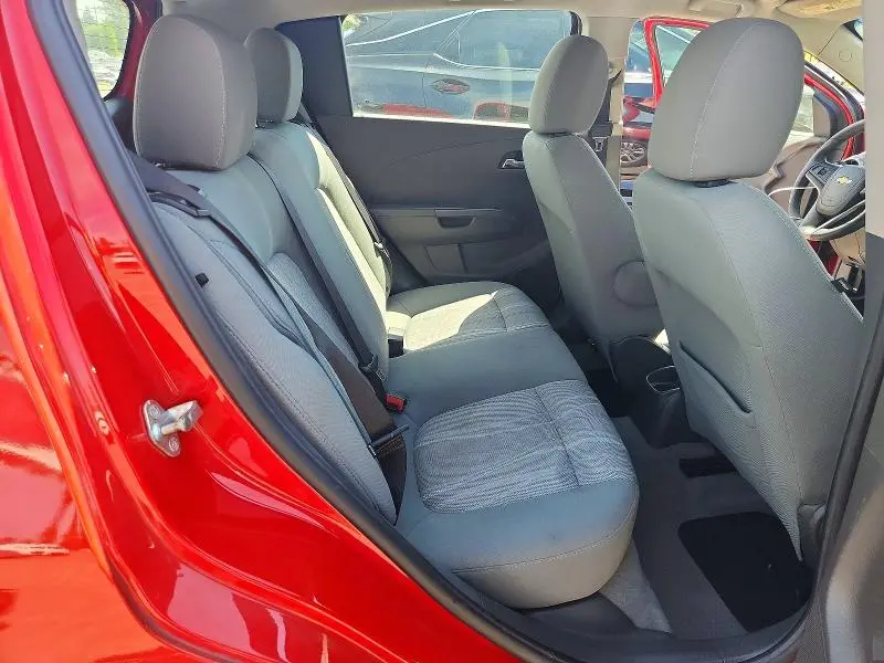 2013 CHEVROLET SONIC LT  