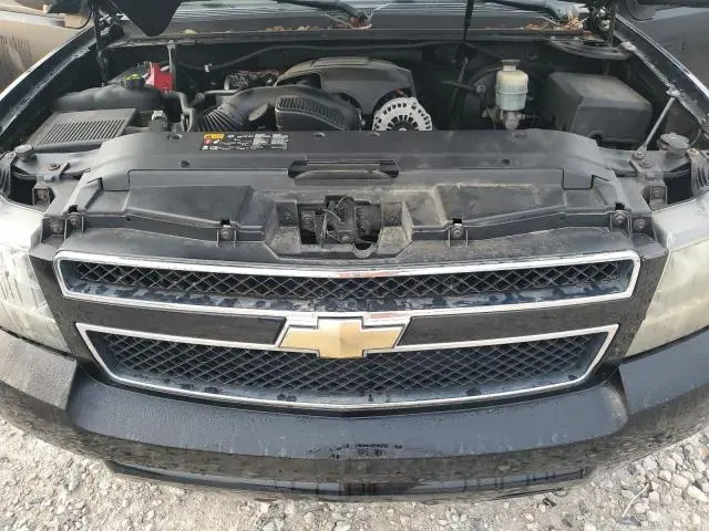 2011 CHEVROLET SUBURBAN K1500 LT  