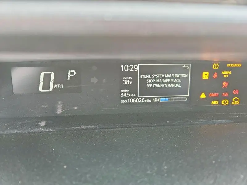 2019 TOYOTA PRIUS C L  