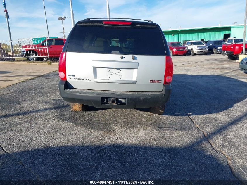 2011 GMC YUKON XL 1500 SLT