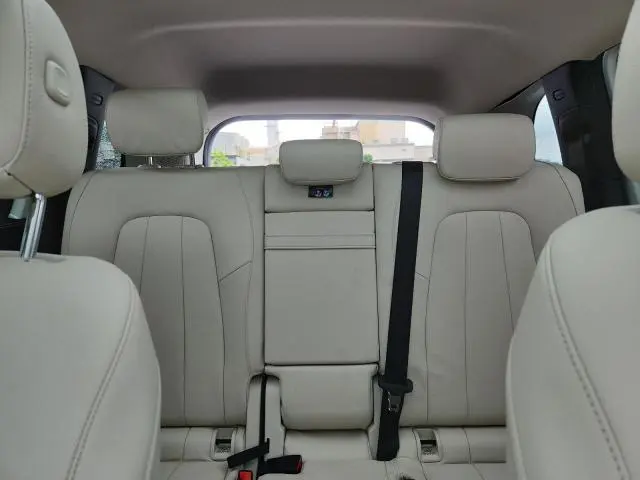 2023 MERCEDES-BENZ GLB 250  
