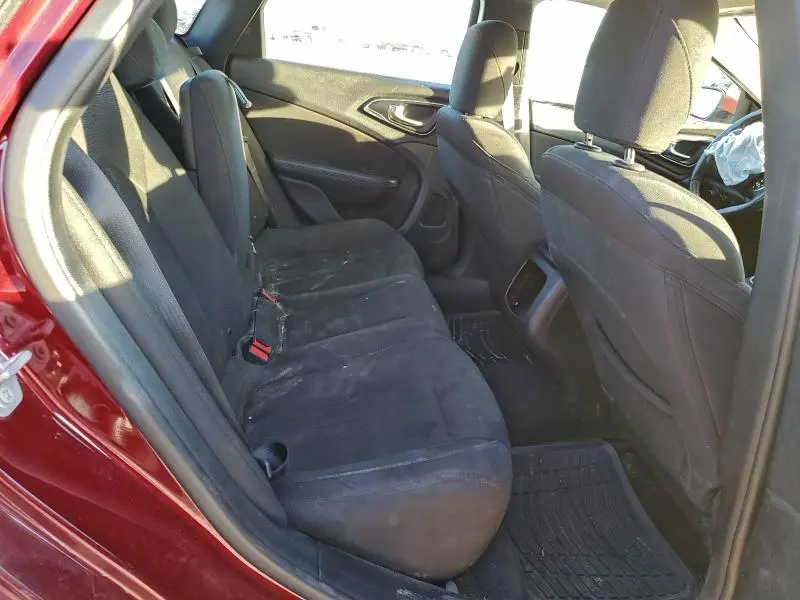 2017 CHRYSLER 200 LX  