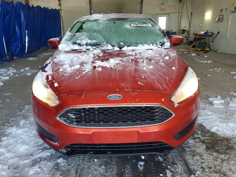 2018 FORD FOCUS SE  