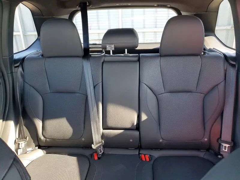 2025 SUBARU FORESTER LIMITED  
