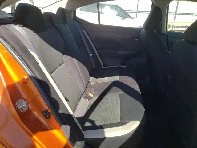 2021 NISSAN VERSA SV  