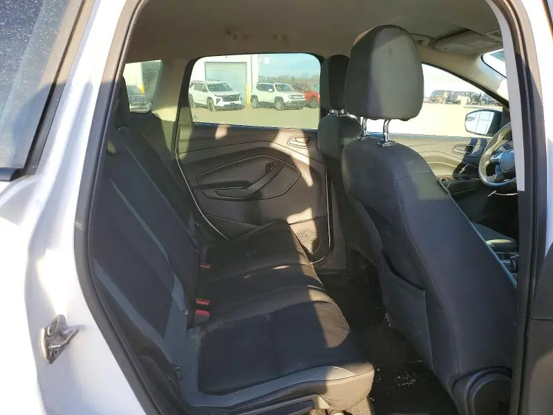2016 FORD ESCAPE S  