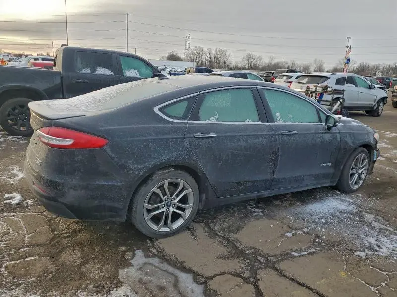 2019 FORD FUSION TITANIUM  