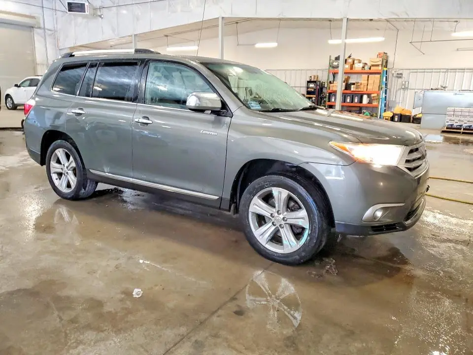 2012 TOYOTA HIGHLANDER LIMITED  