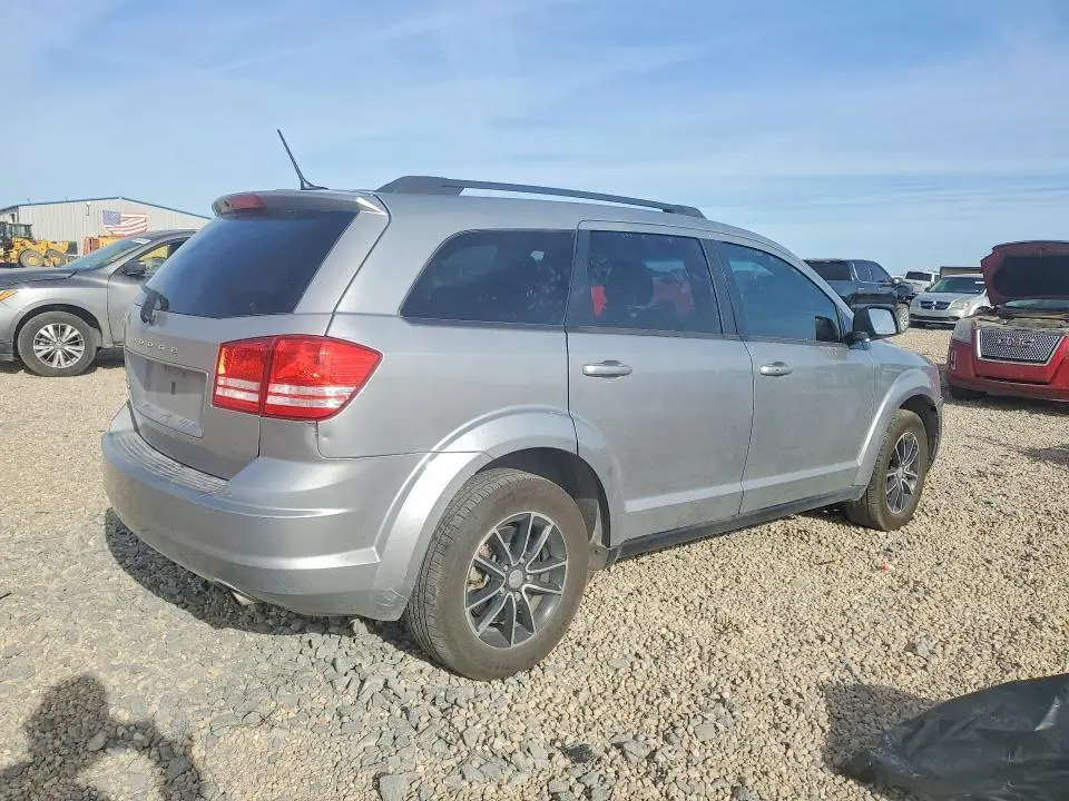 2017 DODGE JOURNEY SE  
