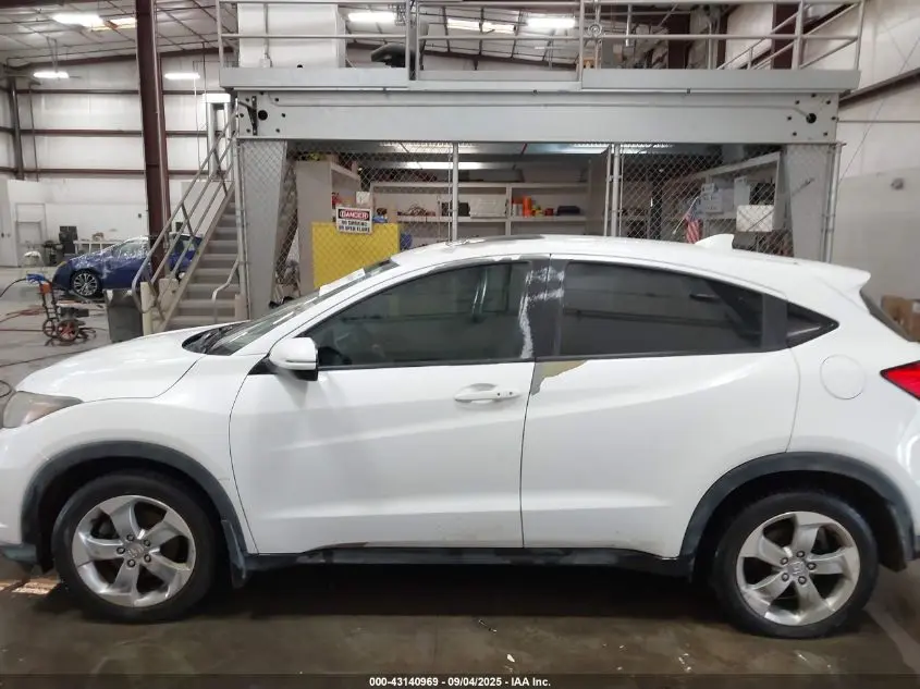 2017 HONDA HR-V EX