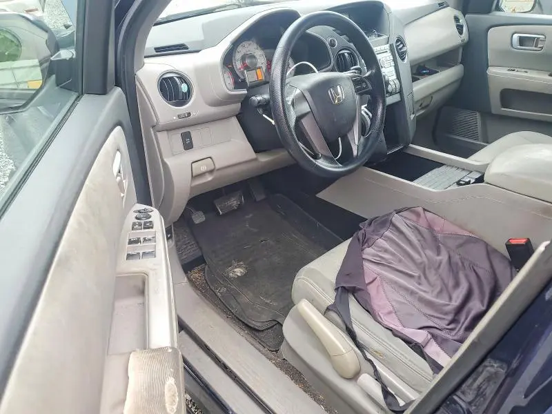 2011 HONDA PILOT LX  
