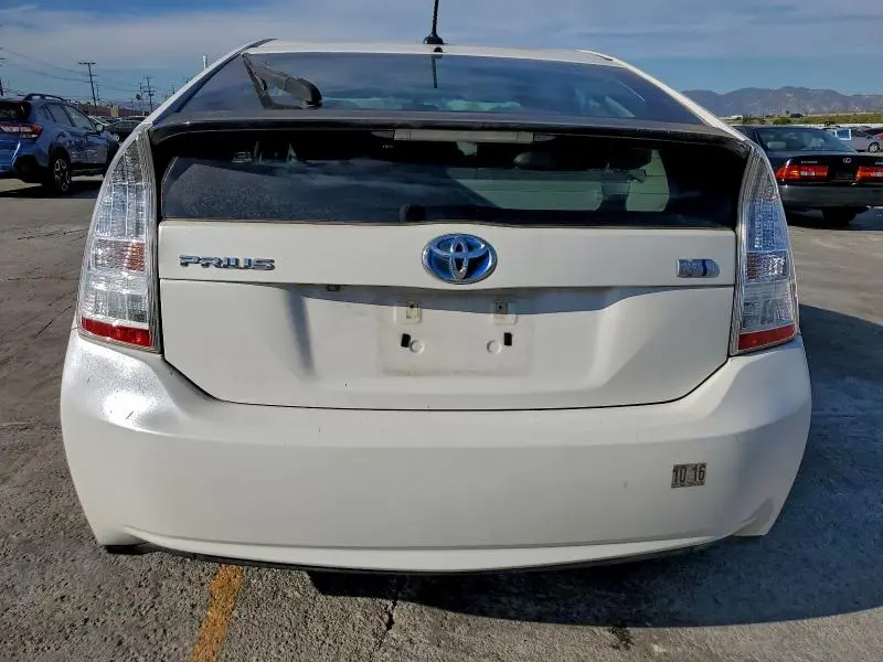 2011 TOYOTA PRIUS   