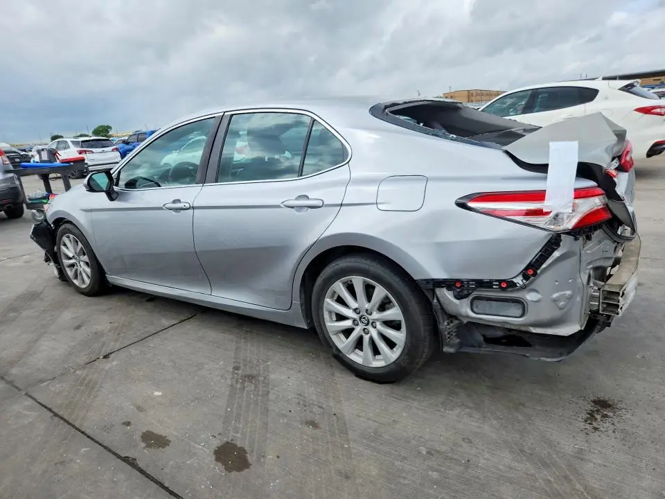 2018 TOYOTA CAMRY LE  