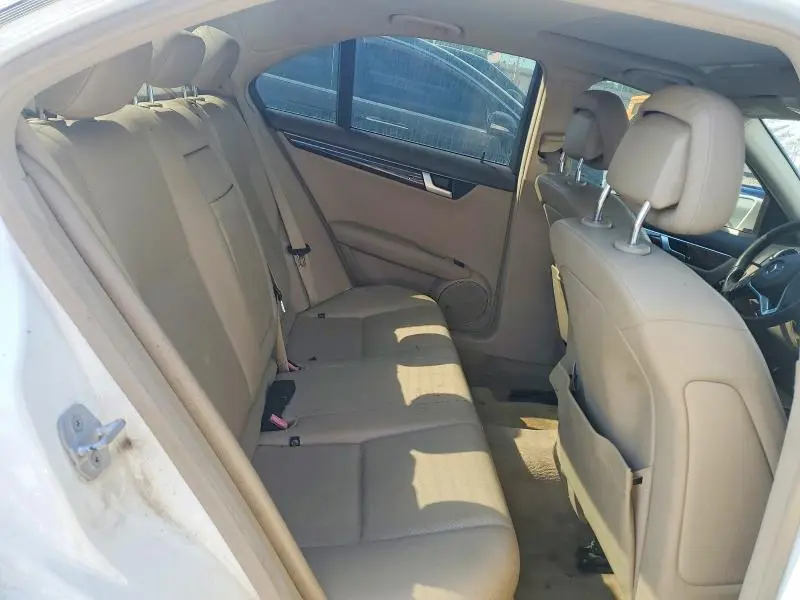 2014 MERCEDES-BENZ C 250  