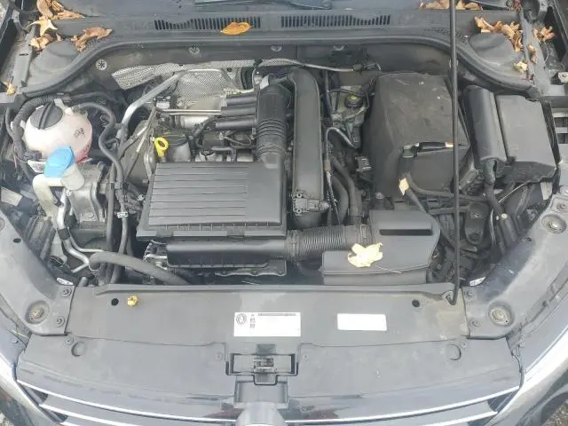 2017 VOLKSWAGEN JETTA SE  