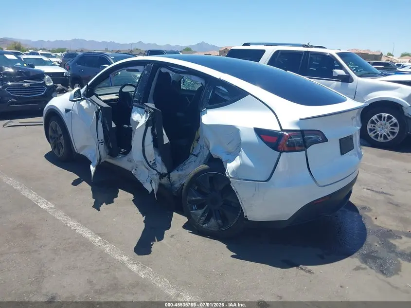 2023 TESLA MODEL Y  