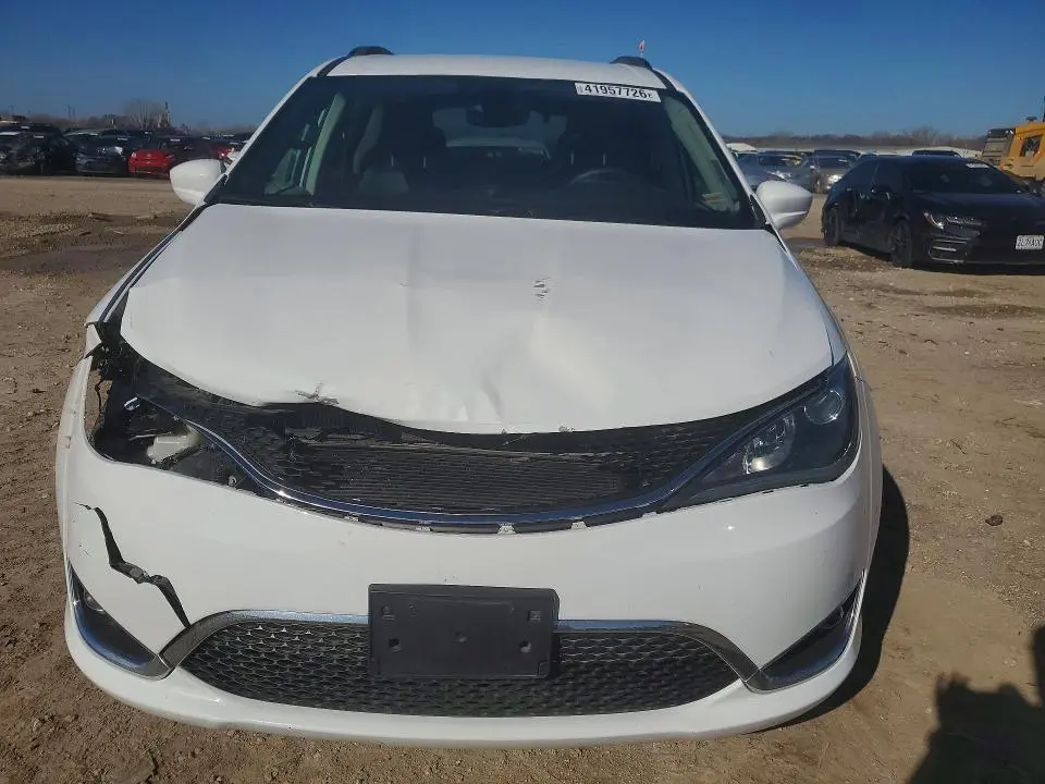 2017 CHRYSLER PACIFICA TOURING L  