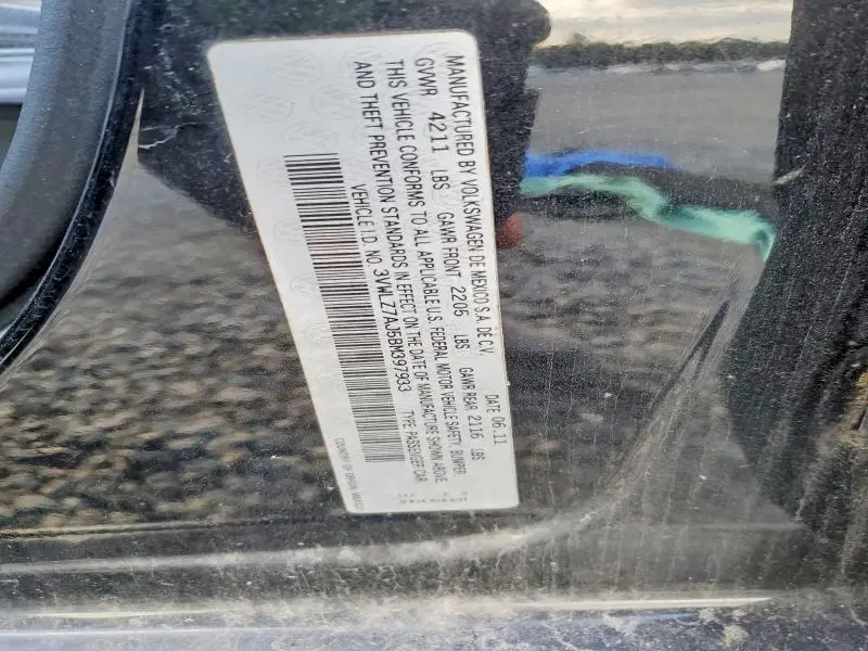 2011 VOLKSWAGEN JETTA SEL  