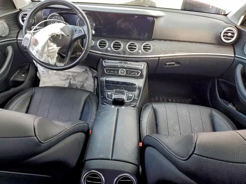 2017 MERCEDES-BENZ E 300 4MATIC  