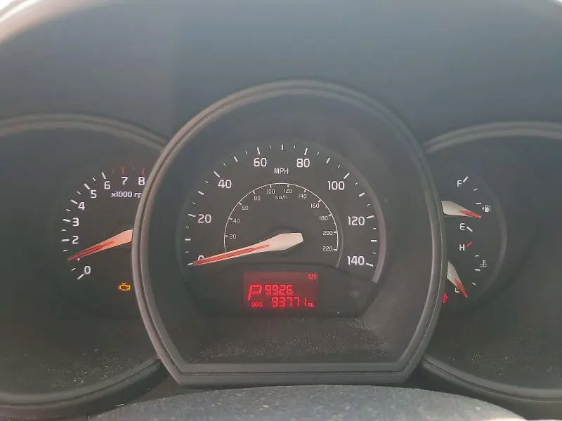 2016 KIA RIO LX  