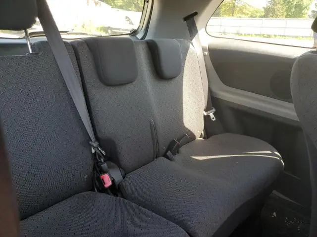 2011 TOYOTA YARIS   