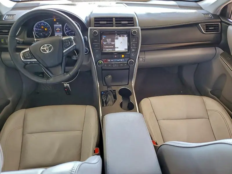 2017 TOYOTA CAMRY LE  