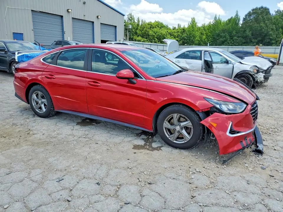 2021 HYUNDAI SONATA SE  