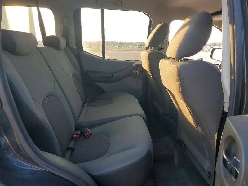 2011 NISSAN XTERRA X  