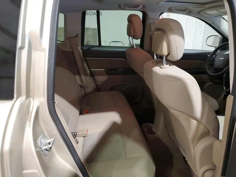 2010 JEEP COMPASS SPORT  