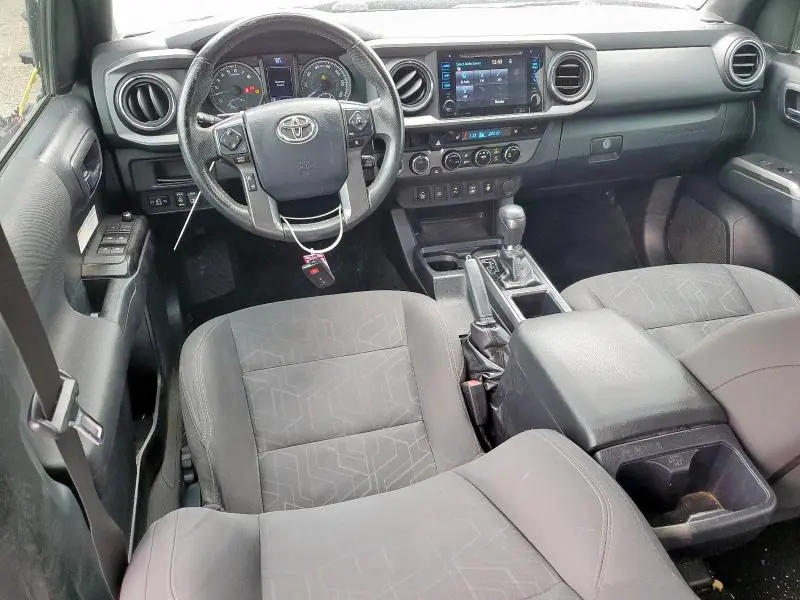 2017 TOYOTA TACOMA DOUBLE CAB  