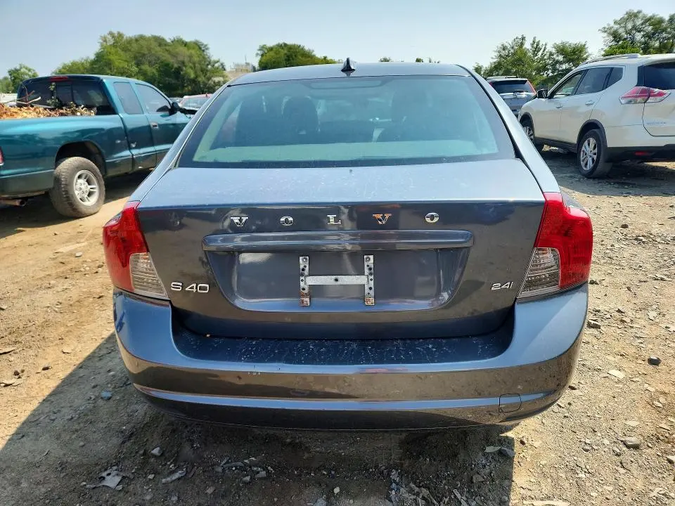 2010 VOLVO S40 2.4I  