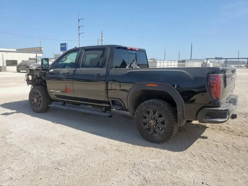 2025 GMC SIERRA K2500 AT4  