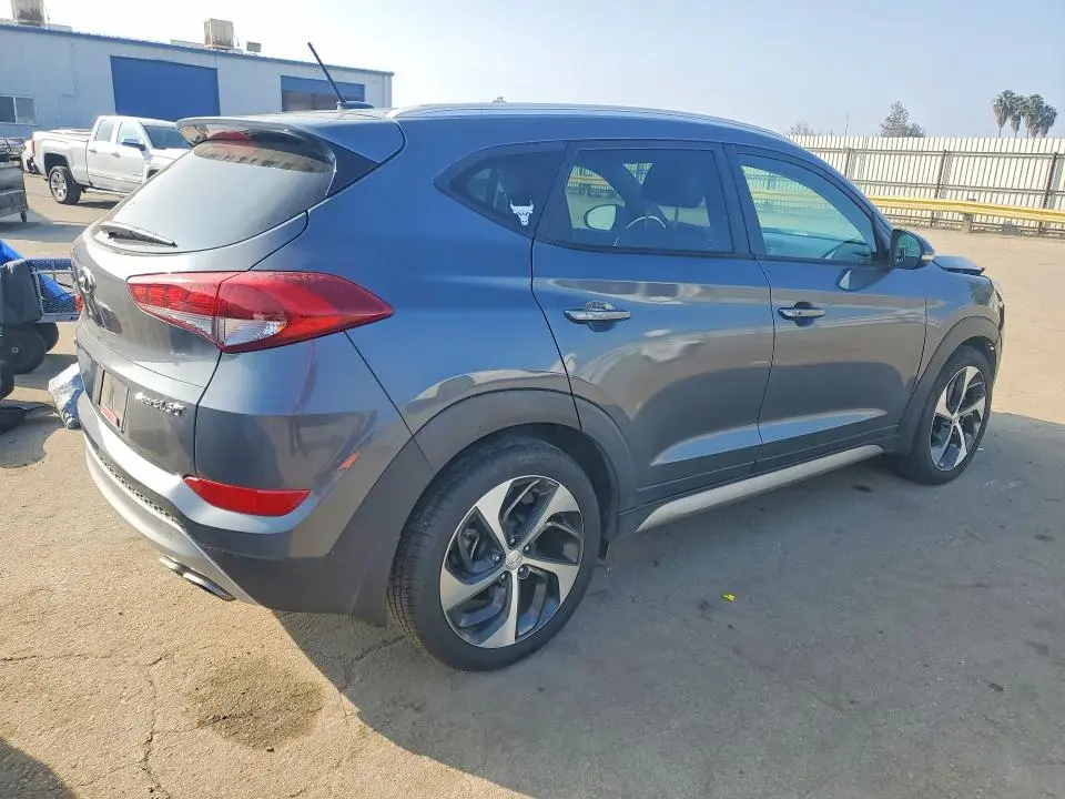 2017 HYUNDAI TUCSON SPORT  