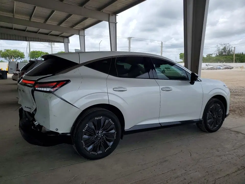 2025 NISSAN MURANO PLATINUM  