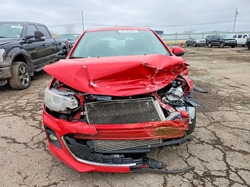 2018 CHEVROLET SONIC LT  